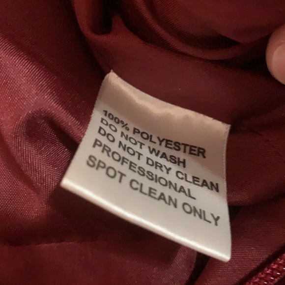 JJ’s House Burgandy Bridesmaid dress - Picture 6 of 6